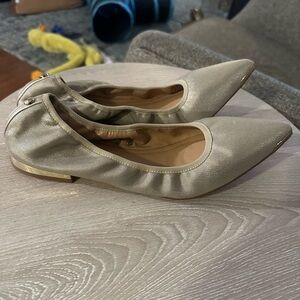 Donald Pliner Ballet Flats